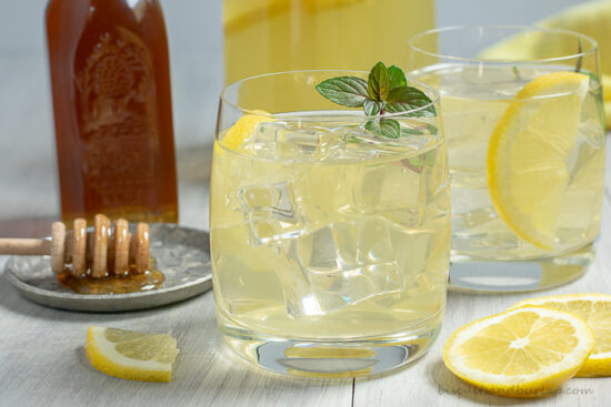 Honey Bourbon Lemonade