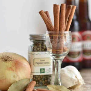 ingredients for cooking corned beef in beer.