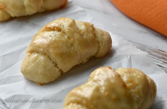 Homemade parmesan crescent rolls are easy enough for beginning bakers from BiscuitsandBurlap.com