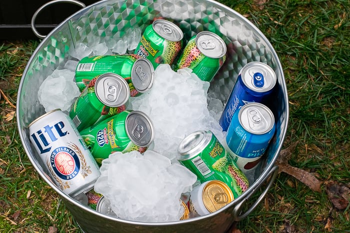 beer in tub with ice