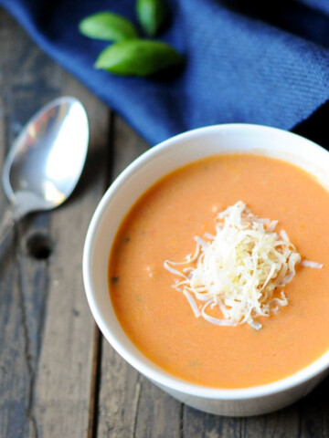 bowl of tomato basil soup.
