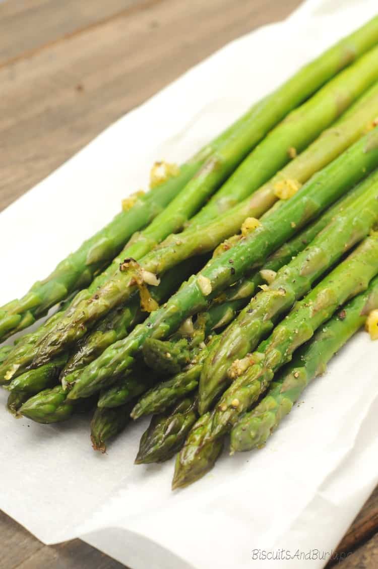 Roasted Asparagus with Lemon and Garlic