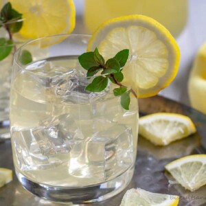 Honey Bourbon Lemonade