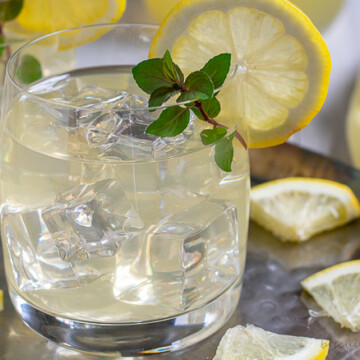 honey bourbon lemonade