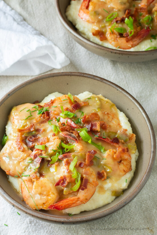 shrimp & grits in bowl