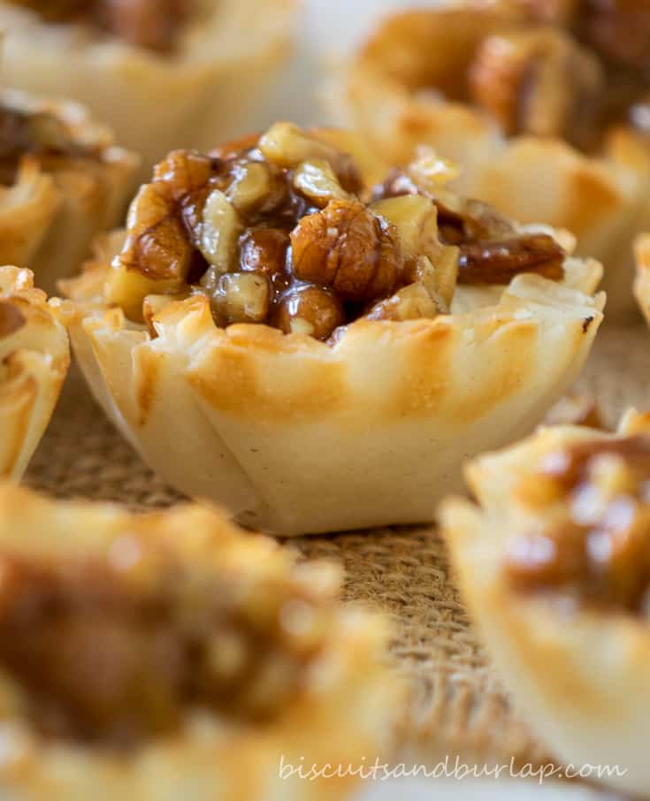 pecan pie cheesecakes on board