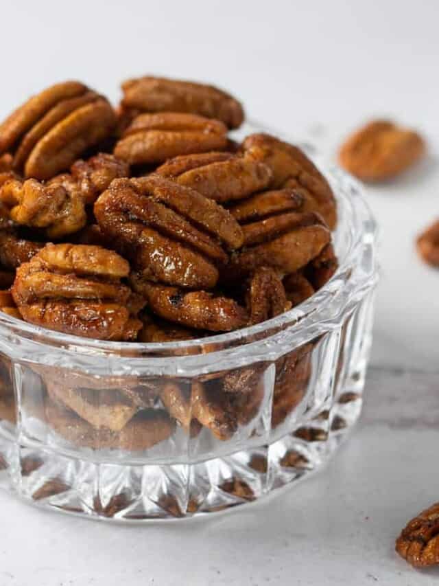 bowl of spiced pecans