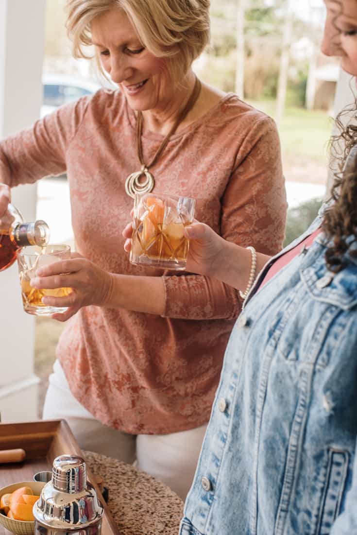 bourbon and honey cocktail