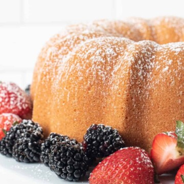 cropped-old-fashioned-cream-cheese-pound-cake-7.jpg