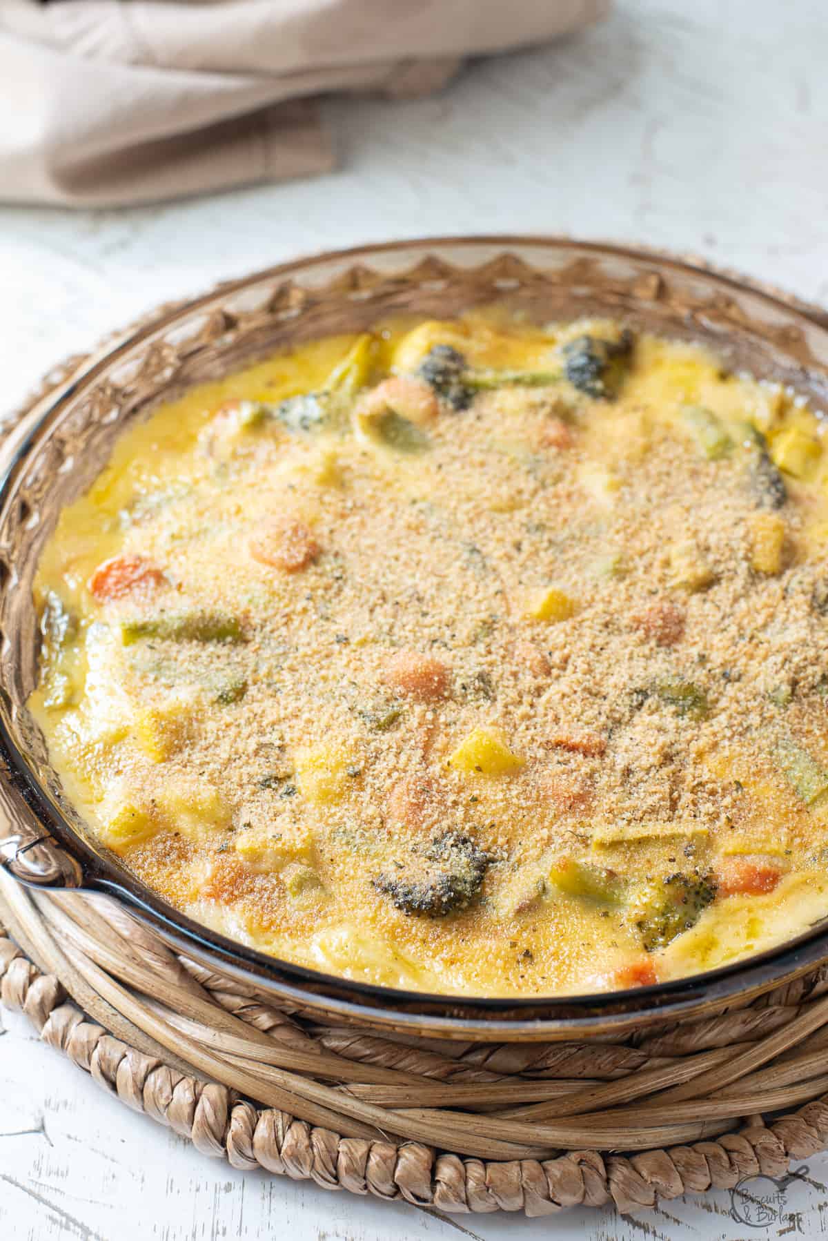 Vegetable au gratin with breadcrumbs on top.