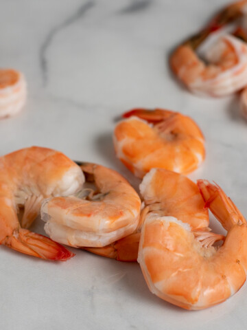 square image of shrimp that has been deveined.