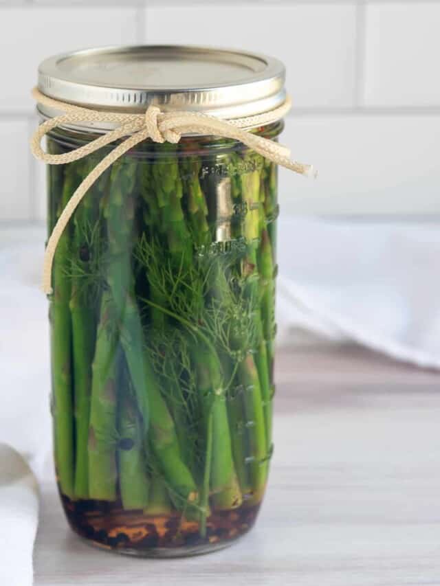 Quick and Easy Pickled Asparagus Biscuits & Burlap
