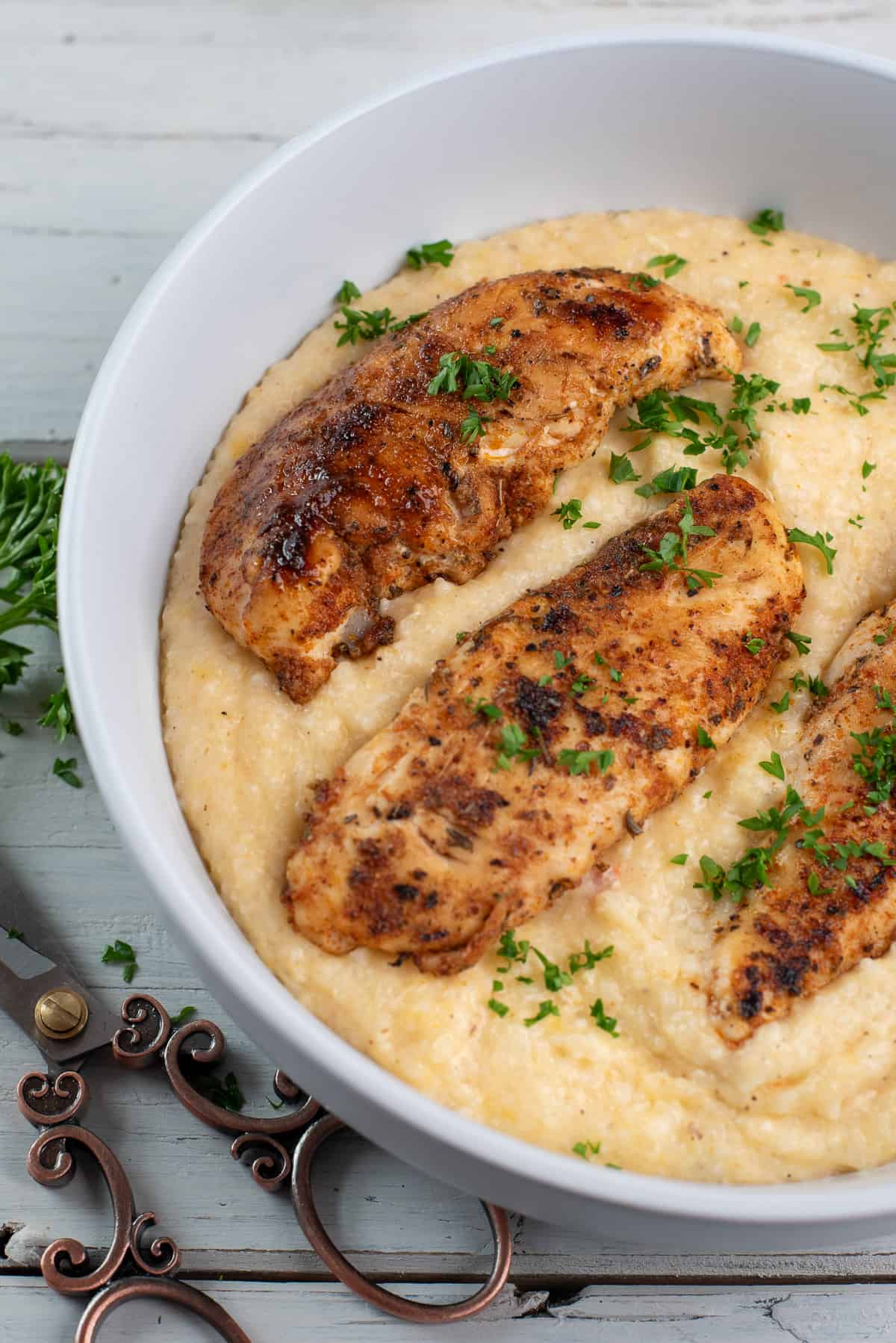 chicken over grits without pan sauce. 