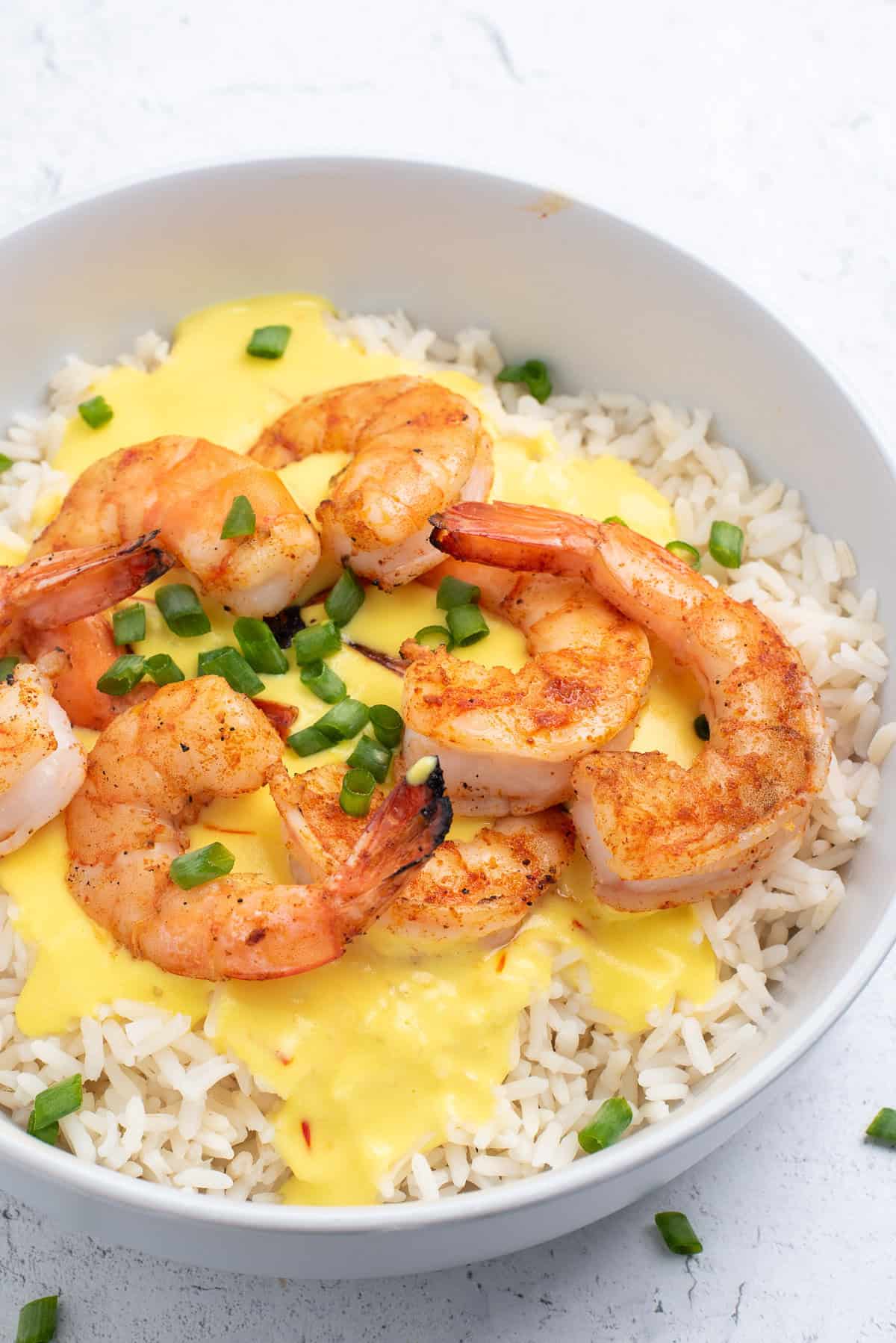 shrimp with saffron cream sauce over rice